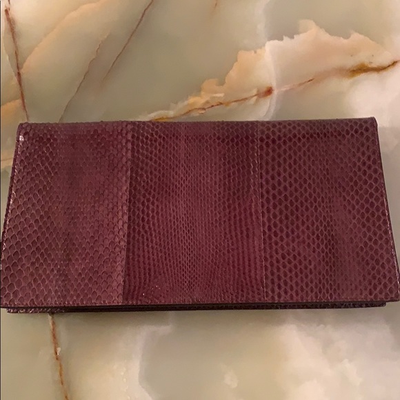 Cesare Paciotti burgundy lizard leather clutch. - Picture 3 of 6